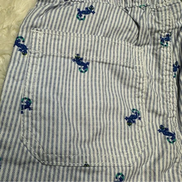 The Children’s Place Shorts Pinstripe With Lizards Blue & White Size 5T - Picture 14 of 16